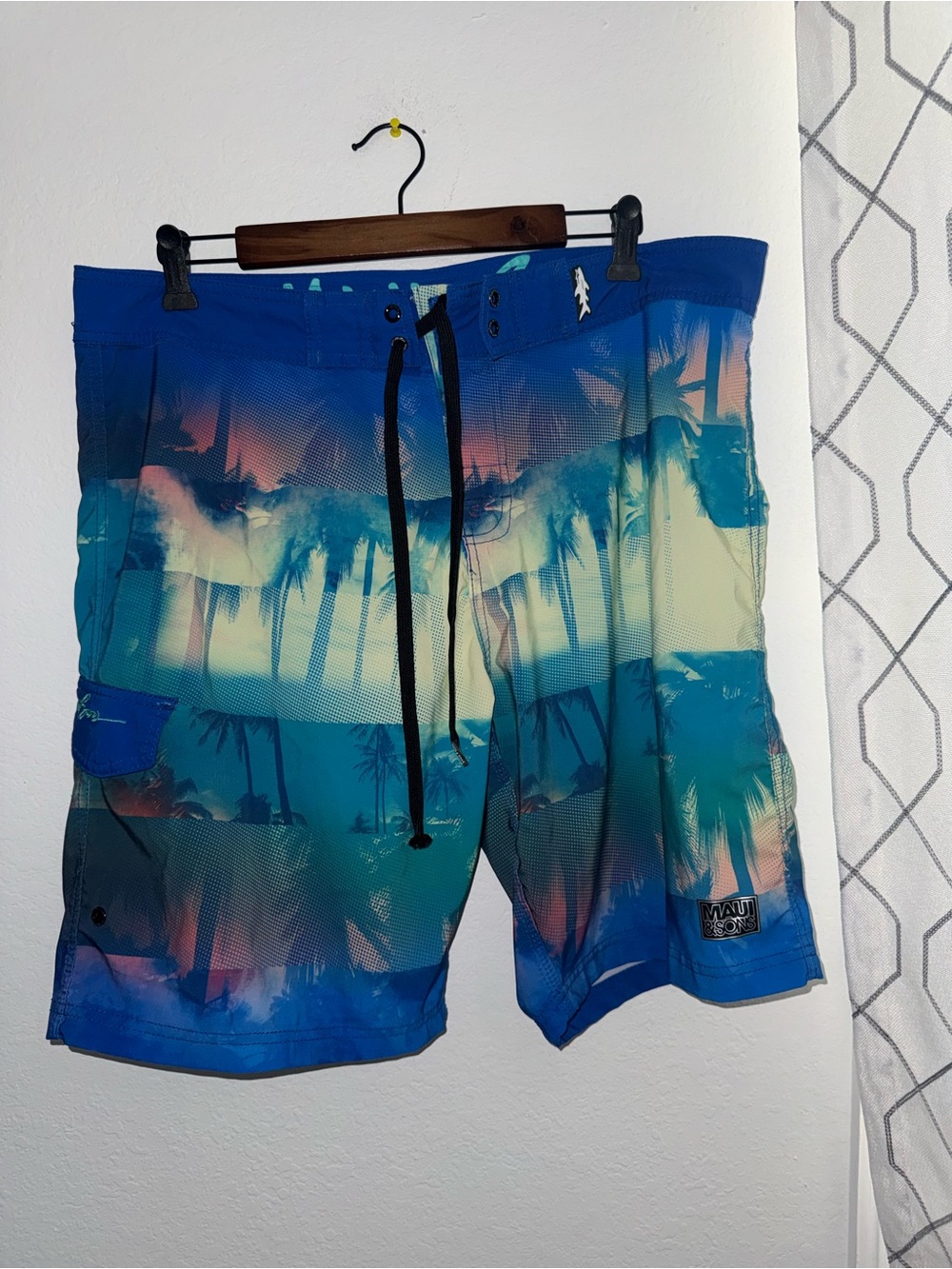 Mavi Blue Teal Gradient Palm-Print Board Shorts
